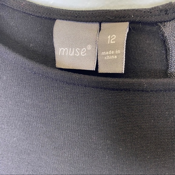 *** Muse black dress with Awesome purple design ***12 - Picture 3 of 6